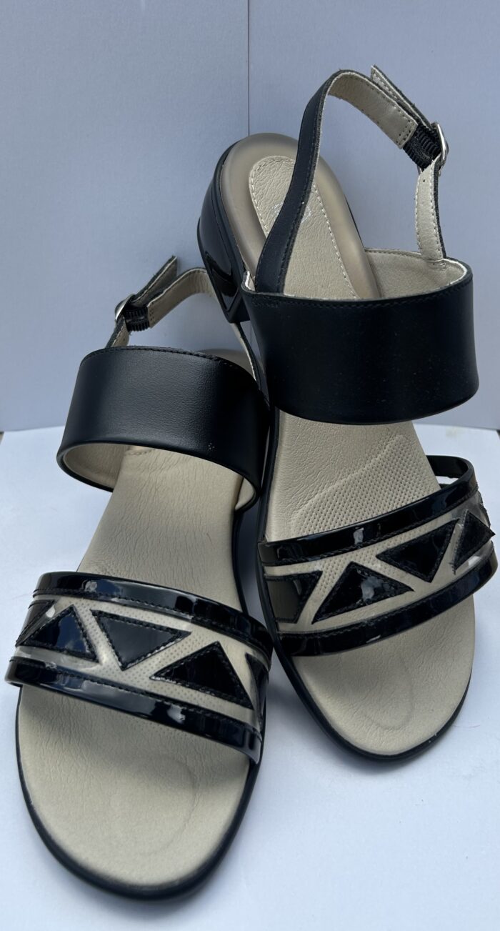 SANDALO CON TACCO PLEXY SANDAL - PELLE E VERNICE